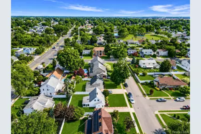 10 Flock Lane, Levittown, NY 11756 - Photo 27