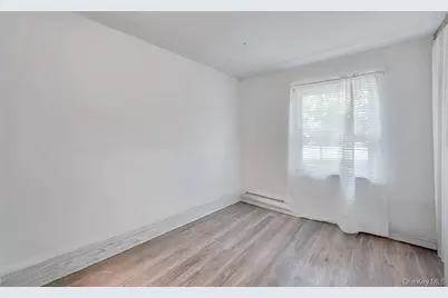 3 Megan Court, Bellport, NY 11713 - Photo 13