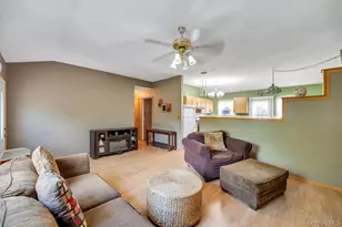 3 Megan Ct, Bellport, NY 11713 - Photo 5