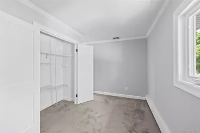 34 John Street N, Shoreham, NY 11786 - Photo 27