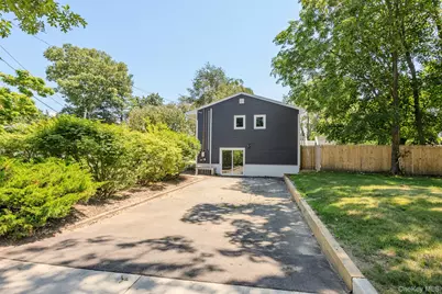34 John Street N, Shoreham, NY 11786 - Photo 3