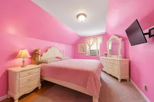 131-70 221st St, Springfield Gardens, NY 11413 - Photo 11