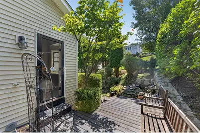 708 Kossuth Place, Peekskill, NY 10566 - Photo 33