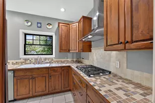 708 Kossuth Pl, Peekskill, NY 10566 - Photo 15