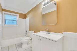 35 Terry Dr, Mastic, NY 11950 - Photo 7