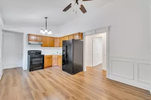 35 Terry Dr, Mastic, NY 11950 - Photo 3