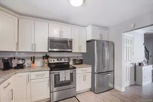 9 Heritage Dr, Harriman, NY 10926 - Photo 5