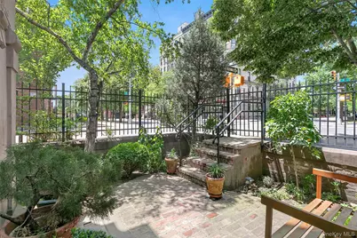 2099 5th Avenue, New York, NY 10035 - Photo 3