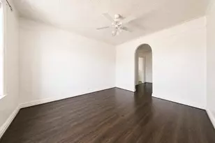 700 Oakland Pl, Bronx, NY 10457 - Photo 5