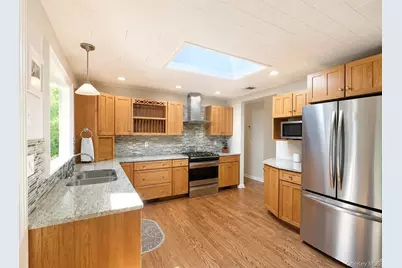 201 Miller Place Road, Miller Place, NY 11764 - Photo 3