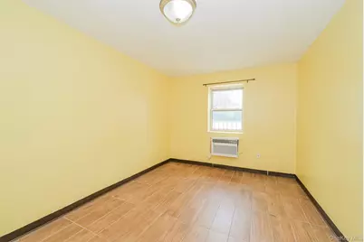 490 Clove Road, New York, NY 10310 - Photo 11