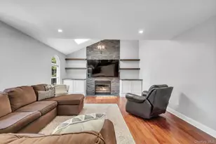 52 Elmhurst Ave, Medford, NY 11763 - Photo 19
