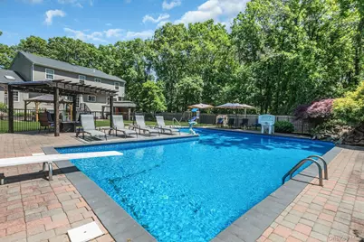 52 Elmhurst Avenue, Medford, NY 11763 - Photo 45
