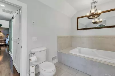 52 Elmhurst Avenue, Medford, NY 11763 - Photo 25