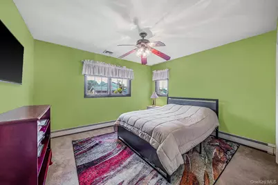 3720 Farmedge Court, Bethpage, NY 11714 - Photo 17