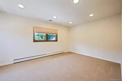 3720 Farmedge Court, Bethpage, NY 11714 - Photo 19