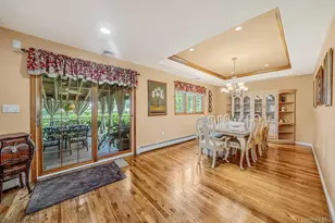 3720 Farmedge Ct, Bethpage, NY 11714 - Photo 3