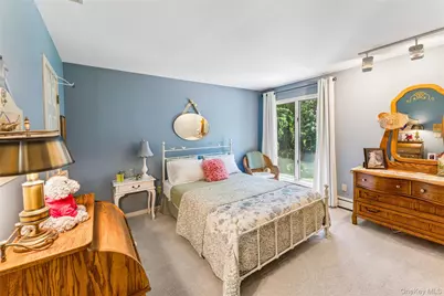 8 Deanna Court, Dix Hills, NY 11746 - Photo 11