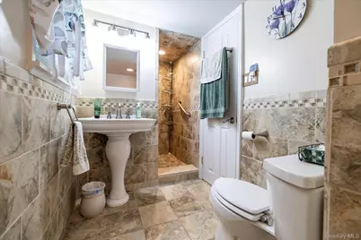 165 Elaine Drive, Oceanside, NY 11572 - Photo 23