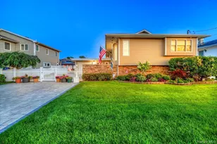 165 Elaine Dr, Oceanside, NY 11572 - Photo 47