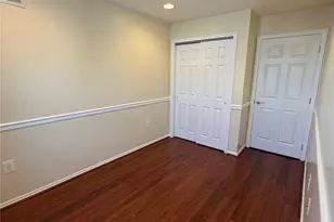 291 Surf Dr, Bronx, NY 10473 - Photo 17