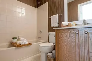 291 Surf Dr, Bronx, NY 10473 - Photo 29