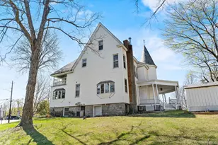43 Oakland Ave, Warwick, NY 10990 - Photo 17