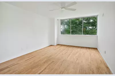 1118 Colony Drive, Hartsdale, NY 10530 - Photo 15