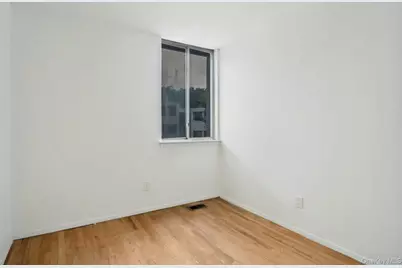 1118 Colony Drive, Hartsdale, NY 10530 - Photo 19