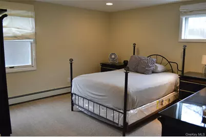 34 Leeds Boulevard, Farmingville, NY 11738 - Photo 39