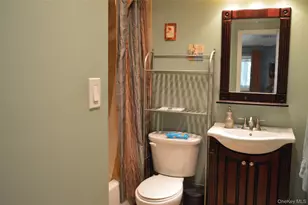 34 Leeds Blvd, Farmingville, NY 11738 - Photo 37