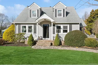 790 Peconic Bay Boulevard, Jamesport, NY 11901 - Photo 1