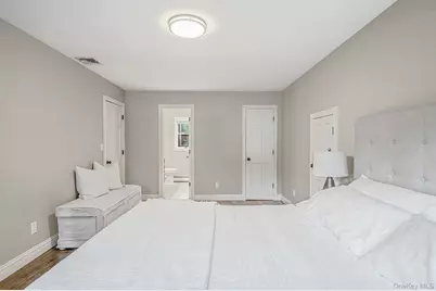 93 N Country Road, Shoreham, NY 11786 - Photo 19