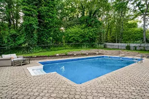 93 N Country Rd, Shoreham, NY 11786 - Photo 37