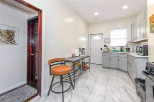 104-21 Lefferts Blvd, Richmond Hill, NY 11419 - Photo 13