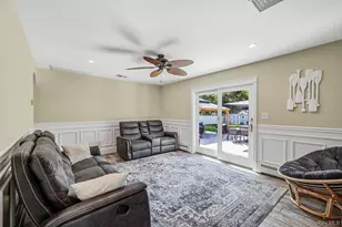 18 Ludlow Wy, Oakdale, NY 11769 - Photo 11