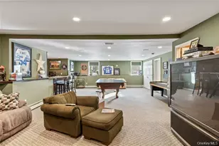 20 Mountain View Ave, Airmont, NY 10901 - Photo 29