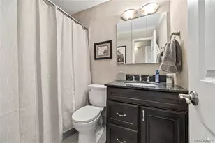 20 Mountain View Ave, Airmont, NY 10901 - Photo 21