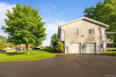20 Mountainview Avenue, Airmont, NY 10901 - Photo 41