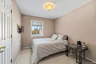20 Mountain View Ave, Airmont, NY 10901 - Photo 27