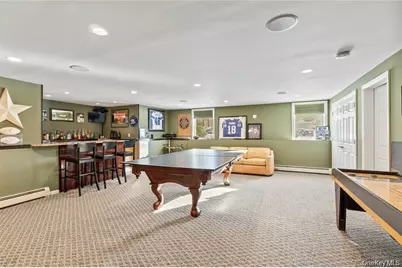 20 Mountainview Avenue, Airmont, NY 10901 - Photo 31