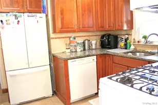 59 Aka 61 Joan Dr, Yonkers, NY 10704 - Photo 11