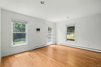 109 Tanglewylde Road, Lake Peekskill, NY 10537 - Photo 11