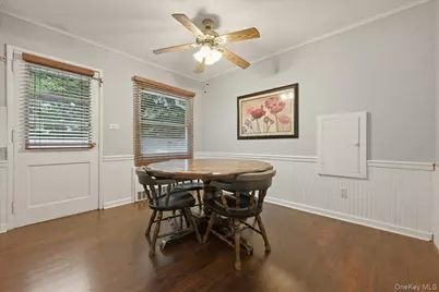 1270 Dahlia Lane, Wantagh, NY 11793 - Photo 17