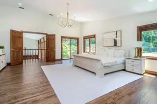 8 Harbor Acres Rd, Sands Point, NY 11050 - Photo 27