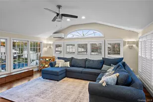 152 Bay Dr, Massapequa, NY 11758 - Photo 7