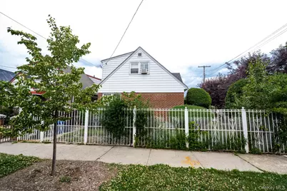101-05 24th Avenue, East Elmhurst, NY 11369 - Photo 3
