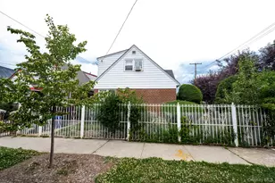 101-05 24th Ave, East Elmhurst, NY 11369 - Photo 3
