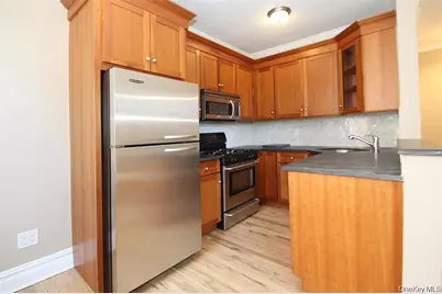 111 7th Street #202, Garden City, NY 11530 - Photo 7