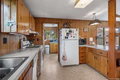 7 Lyman Avenue, Port Jervis, NY 12771 - Photo 15